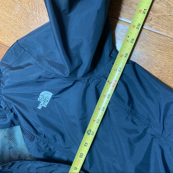 The North Face Womens Black Rainjacket Size Small - Picture 7 of 7